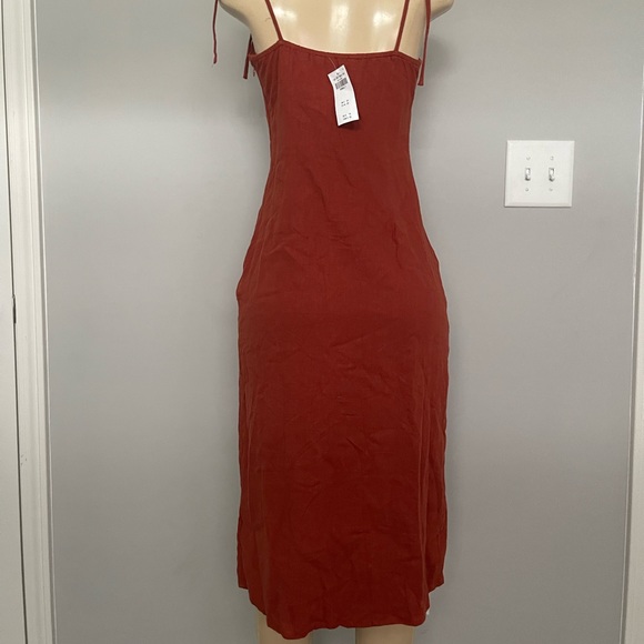 NWT - Abercrombie & Fitch - Red Orange Cotton Midi Dress - Size XS Tall - Picture 3 of 3